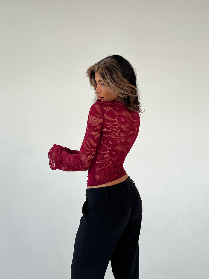 Isabella | Elegantes Spitzen-Top