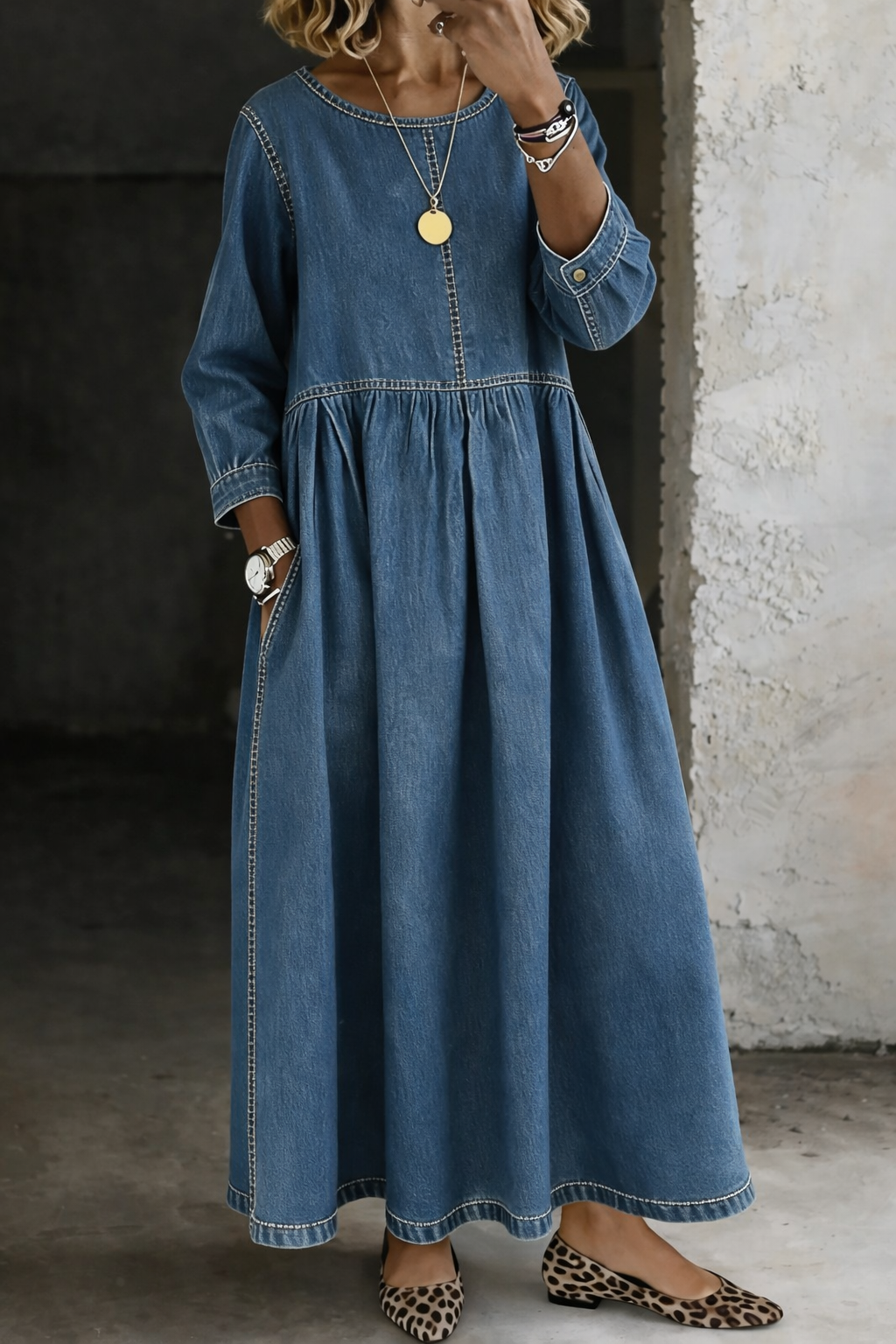 Marisol | Jeanskleid mit Rundhalsausschnitt