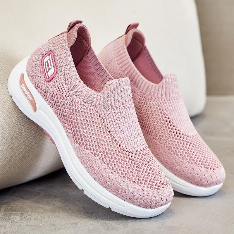 Sayaka | Sneaker