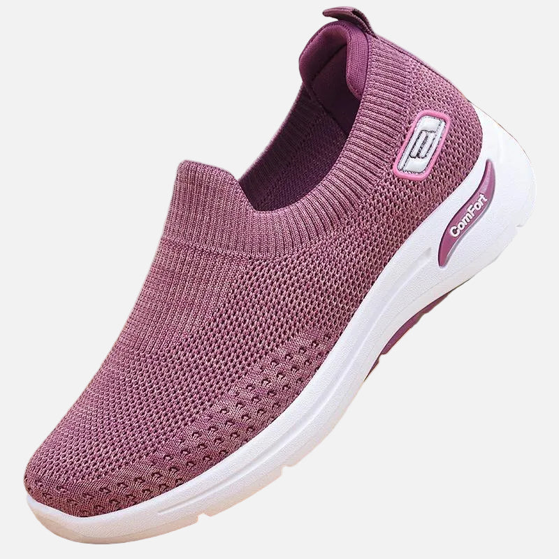 Sayaka | Sneaker